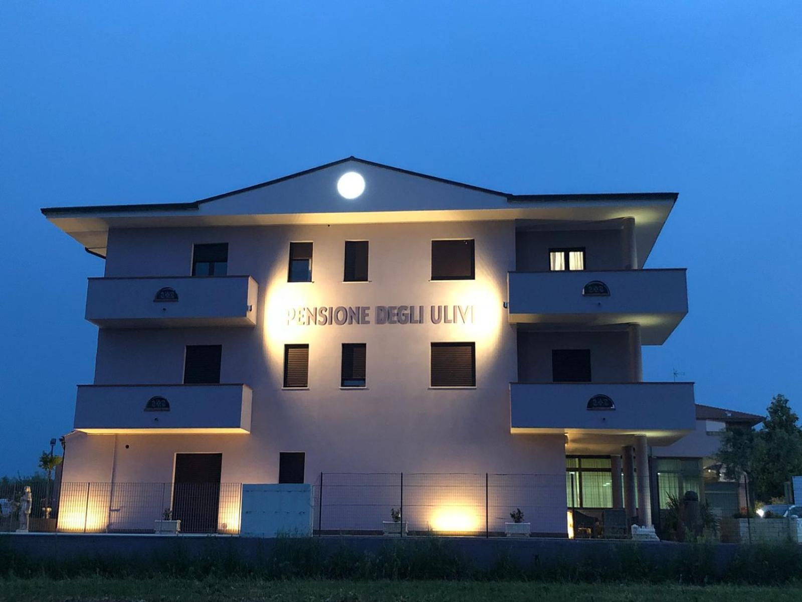Pensione Degli Ulivi Porto Sant'Elpidio Ngoại thất bức ảnh