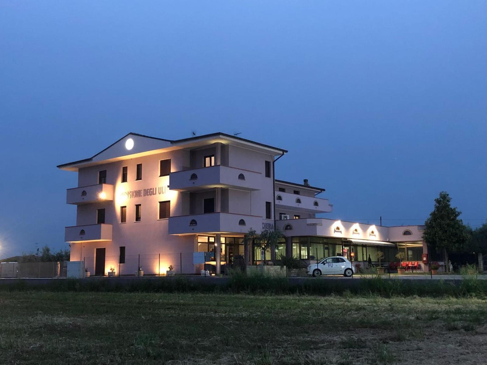 Pensione Degli Ulivi Porto Sant'Elpidio Ngoại thất bức ảnh