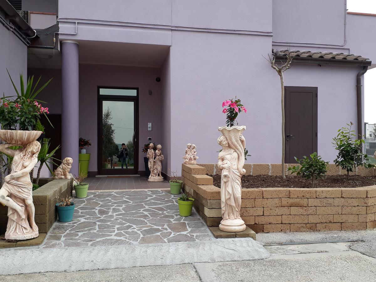 Pensione Degli Ulivi Porto Sant'Elpidio Ngoại thất bức ảnh